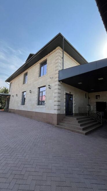 Долгосрочная аренда домов: 🏡 Сдаётся 3-уровневый дом с большим участком! 📍 Отличная локация для at lalafo.kg — 2 Долгосрочная аренда домов: 🏡 Сдаётся 3-уровневый дом с большим участком! 📍 Отличная локация для — 2