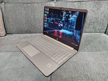 видеокарта 4070: Ноутбук, HP, 16 ГБ ОЗУ, Intel Core i5, 15.6 ", Для несложных задач, память NVMe SSD