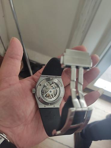 bahalı saatlar: Yeni, Qol saatı, Hublot, rəng - Boz — 3