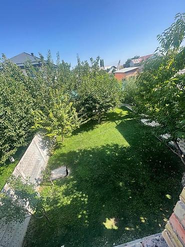 дом село грозд: 5 комнат, 65 м², 5 соток, Бишкек, Ак-Орго ж/м Риэлтор — 3