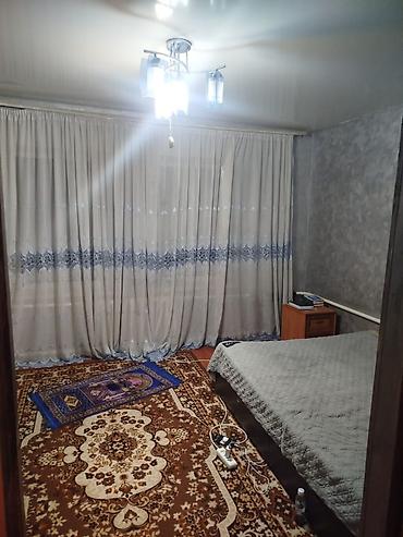 Продажа коттеджей и домов: Продаётся частный дом с благоустроенным двором и садом. Свет 3 — 6