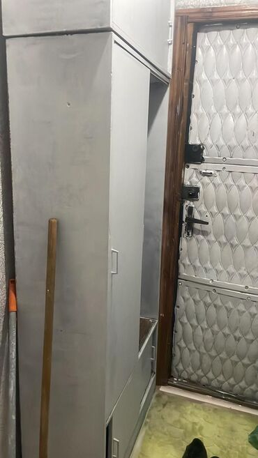 2 комнатные квартиры в бишкеке продажа: 1 комната, 32 м², Косметический ремонт