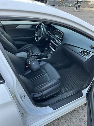 Hyundai: Hyundai Sonata: 2019 г., 2 л, Автомат, Газ, Седан — 7