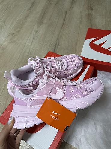 подошел: Кроссовки, 37, 37.5, 38, Nike, Новый, цвет - Розовый, Самовывоз, Бесплатная доставка, Платная доставка — 6