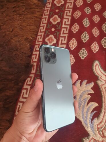 колонки старые: IPhone 11 Pro, Matte Midnight Green