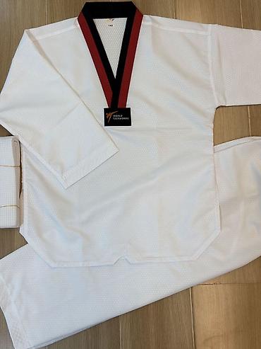 коленный: Кимоно для тхэквондо (добок) World Taekwondo Особенности: - — 2