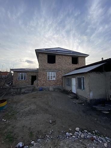 Продажа модульных домов: 🏡✨ Продаётся частный дом в Арча-Бешик (район 4-й горбольницы) 📍 Адрес — 1