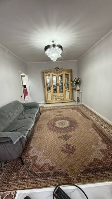 баня для семейных: 4 комнаты, 8222 м², 106 серия, 8 этаж, Евроремонт