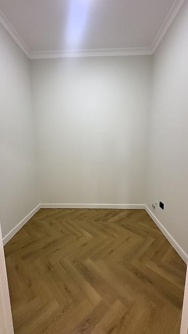 Продажа коттеджей и домов: 5 и более комнат, 280 м², 4 соток, Бишкек, Риэлтор — 27