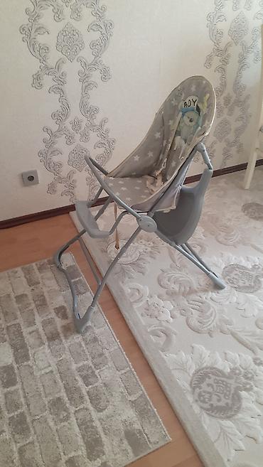 Yemək masaları, oturacaqları: Uşaq yemək stulu – qatlanan model - Rəng: boz tonlarda, ulduz naxışlı — 2