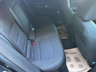 Chevrolet: Chevrolet Cruze: 1.4 л | 2018 г. 143000 км Седан — 3