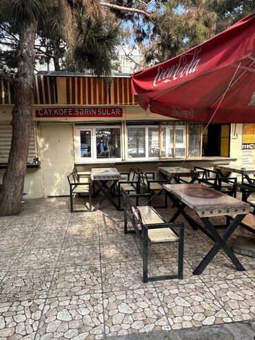 Ofislər: Köşk 20 yanvarda yerləşir. Xadavoy yerdi. 102və159 nömrəli avtobusun — 10