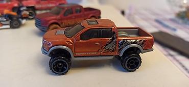 Avtomobil modelləri: Hotwheels və Matchbox modelleri
1/64 -da lalafo.az — 11 Avtomobil modelləri: Hotwheels və Matchbox modelleri
1/64 — 11