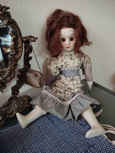haljina svila: Lutka WALDA -kolekcionarska 0Lutka Valda ima porcelansku pečenu