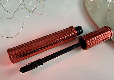 lil solid 2 plus: Givenchy Noir Couture volume Mascara — 1