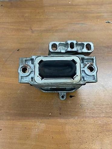 citroen picasso: NOSAC MOTORA ZA VOLKSWAGEN GOLF 6 - 1K0199262 | Nosac motora za Golf — 2