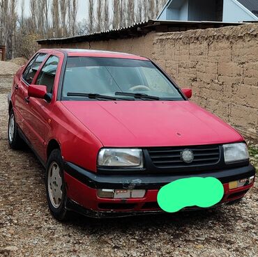 brilliance m2 1.8: Volkswagen Vento: 1993 г., 1.8 л, Механика, Бензин, Седан