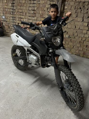 жалал абад кыз керек: Эндуро Kawasaki, 125 куб. см, Бензин, Взрослый, Б/у