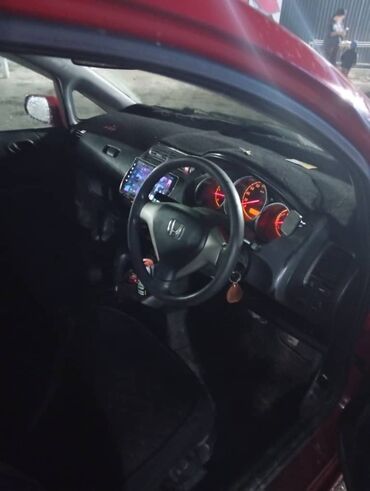 Honda: Honda Fit: 2002 г., 1.3 л, Вариатор, Бензин, Хэтчбэк