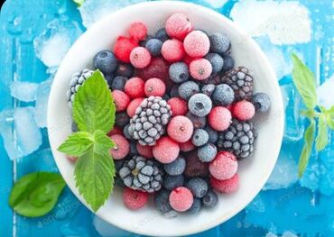 Здоровое питание: Замороженные фрукты, ягоды