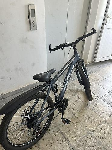 VeloStrim dağ velosipedi - Model: VeloStrim V-860 (gövdə üzərində