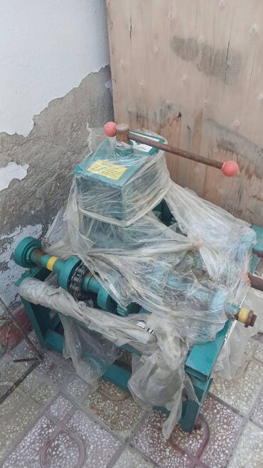 Digər alətlər: Salam hamsı təzədir şirkət tərəfindən satılır sənədləri — 1