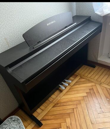pianino almaq: Piano