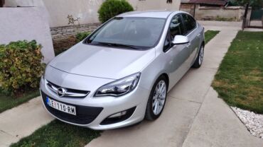 Opel: Opel Astra: 1.4 l | 2019 г. 49500 km Limuzina — 1