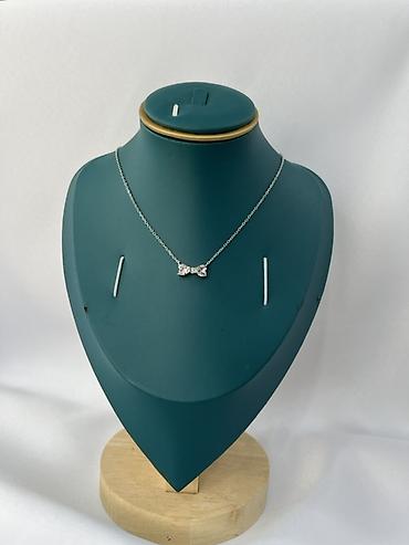 ailə qurmaq: Gümüş rəngli zərif boyunbağı kolleksiyası - Material: gümüş rəngli — 8