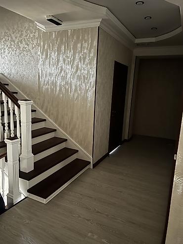 Долгосрочная аренда домов: 500 м², 7 комнат, Теплый пол, Утепленный, Балкон застеклен — 11