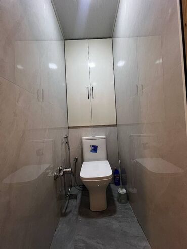 Uzunmüddətli kirayə mənzillər: Xalqlar metrosuna 300 metr mesafədə,9 mərtəbənin,9-cu mərtəbəsində, 2 — 9