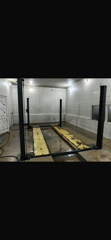 bmw 7 серия 740i mt: 4 sütunlu avtomobil qaldırıcı (lift) avto padyomnik Real aliciya