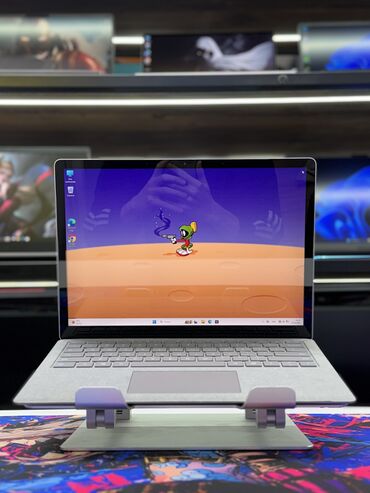 продажа компьютеров: Ультрабук, Microsoft Surface, 8 ГБ ОЭТ, Intel Core i5, 14 ", Татаал эмес тапшырмалар үчүн, эс тутум SSD