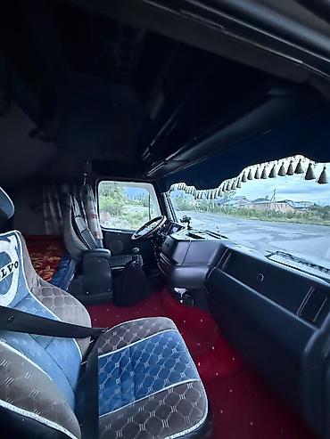 Тягачи: Тягач, Volvo, 2000 г. — 16