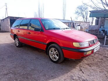 Volkswagen: Volkswagen Passat: 1994 г., 1.8 л, Механика, Газ, Универсал