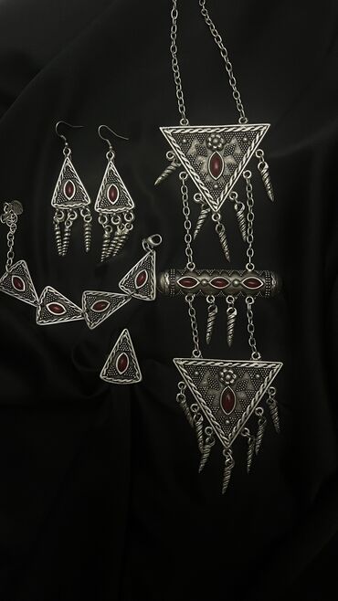 купить серебряный набор украшений: Национальные украшения Бишкек Все в наличии Для заказа пишите или