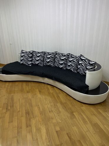 Divanlar: Divan, İşlənmiş, Açılmayan, Vеlur parça — 7