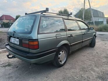 продаю авто с последующим выкупом: Volkswagen Passat: 1988 г., 1.8 л, Механика, Бензин, Универсал