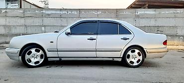 Mercedes-Benz: Mercedes-Benz E-Class: 1995 г., 2.3 л, Механика, Бензин, Седан at lalafo.kg — 13 Mercedes-Benz: Mercedes-Benz E-Class: 1995 г., 2.3 л, Механика, Бензин, Седан — 13