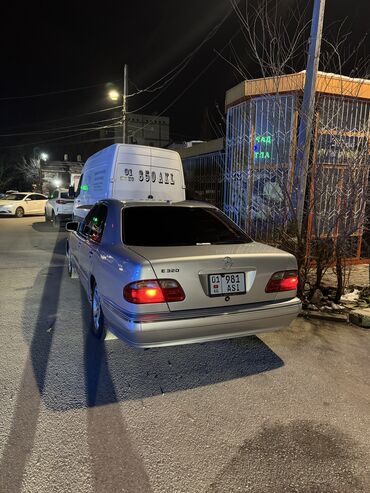 Mercedes-Benz: Mercedes-Benz E-Class: 2000 г., 3.2 л, Типтроник, Бензин, Седан at lalafo.kg — 2 Mercedes-Benz: Mercedes-Benz E-Class: 2000 г., 3.2 л, Типтроник, Бензин, Седан — 2