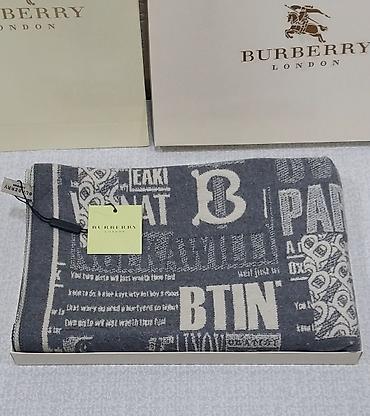 ponço: Burberry şərf/ponço, qadınlar üçün - Material: 65% kaşmir, 35% ipək — 9