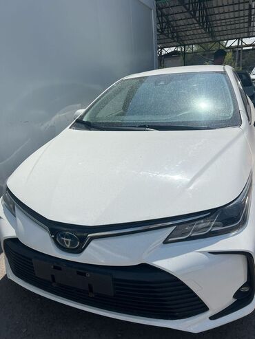 кичинекей машина: Toyota Corolla: 2019 г., 1.8 л, Автоматтык, Гибрид, Седан