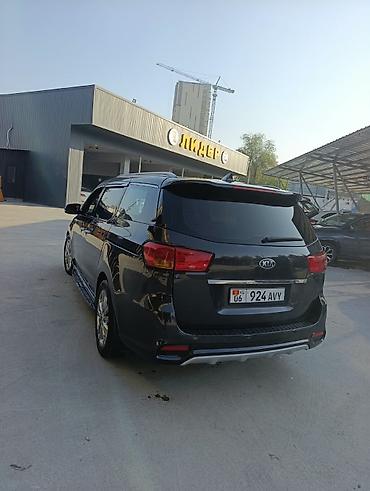 сидения прадо: Kia Carnival: 2019 г., 2.2 л, Автомат, Дизель, Минивэн — 4