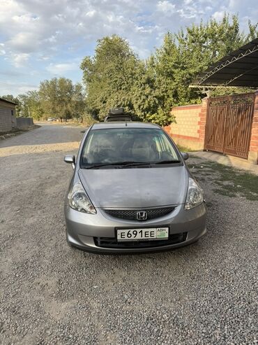 купить шины в бишкеке бу: Honda Fit: 2003 г., 1.5 л, Вариатор, Бензин, Хетчбек