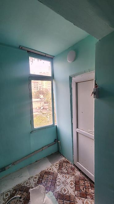 Uzunmüddətli kirayə mənzillər: 1 otaqlı mənzil – işıqlı zal, balkon və s/q ilə - Plan: 1 otaq — 3