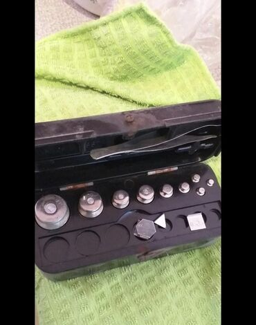 Фотоаппараты: Фотоувеличитель "Беларусь" предназначен для увеличения негативов — 10