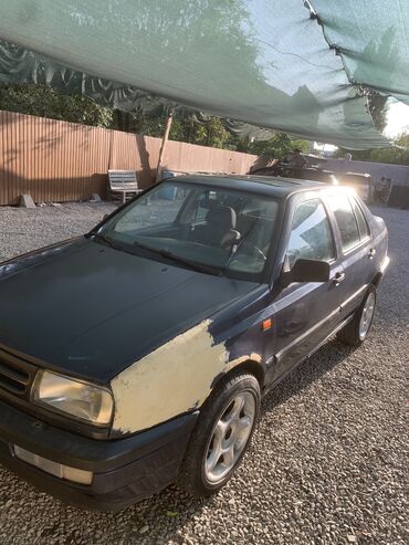 руль на венту: Volkswagen Vento: 1993 г., 1.8 л, Механика, Бензин, Седан