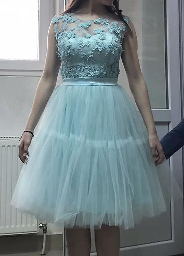 eudora mini: Kratka svečana haljina u pastelno plavoj (mint) boji. - Kroj — 1