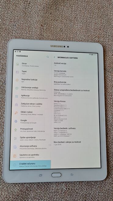 Tableti: Tablet kao nov nema mane 10 inca veliki — 2