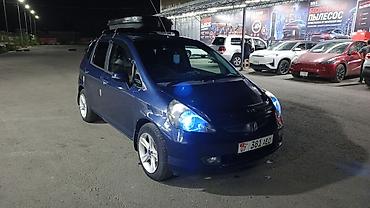 Honda Fit: 2002 г., 1.3 л, Автомат, Бензин, Хэтчбэк
